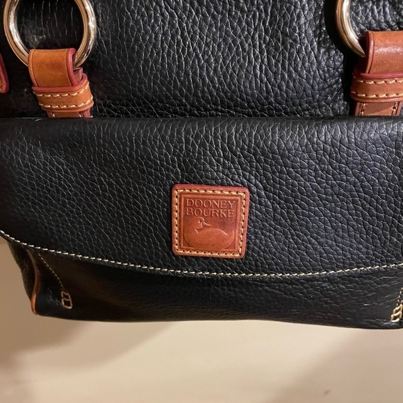 Dooney & Bourke Leather Black &Tan Leather Satchel/Crossbody - Picture 3 of 16